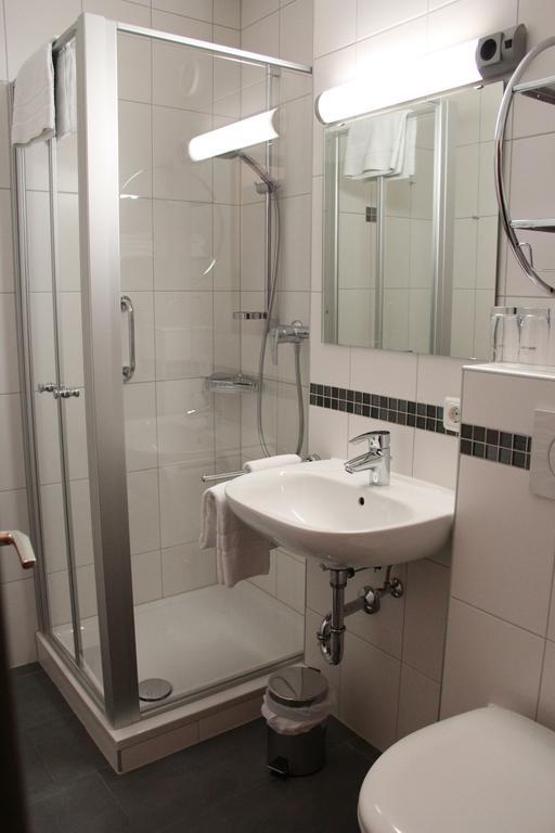 Chalet Swiss - Appartementhotel Bad Fussing Room photo
